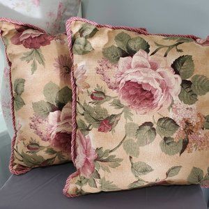 Decorative pillows